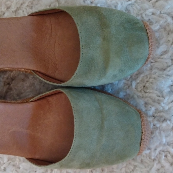 Ateliers Made In Spain Espadrilles Shoes. - Picture 7 of 9